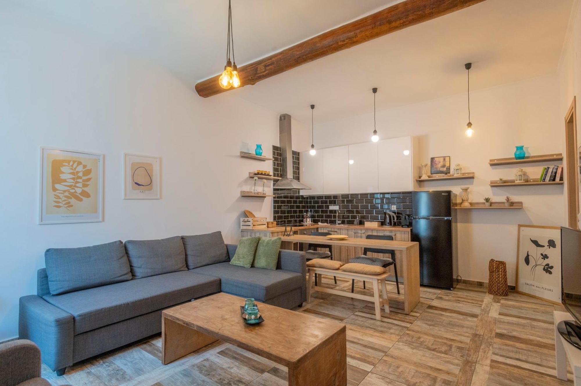 הוילה פילוס Casa In Piazza מראה חיצוני תמונה