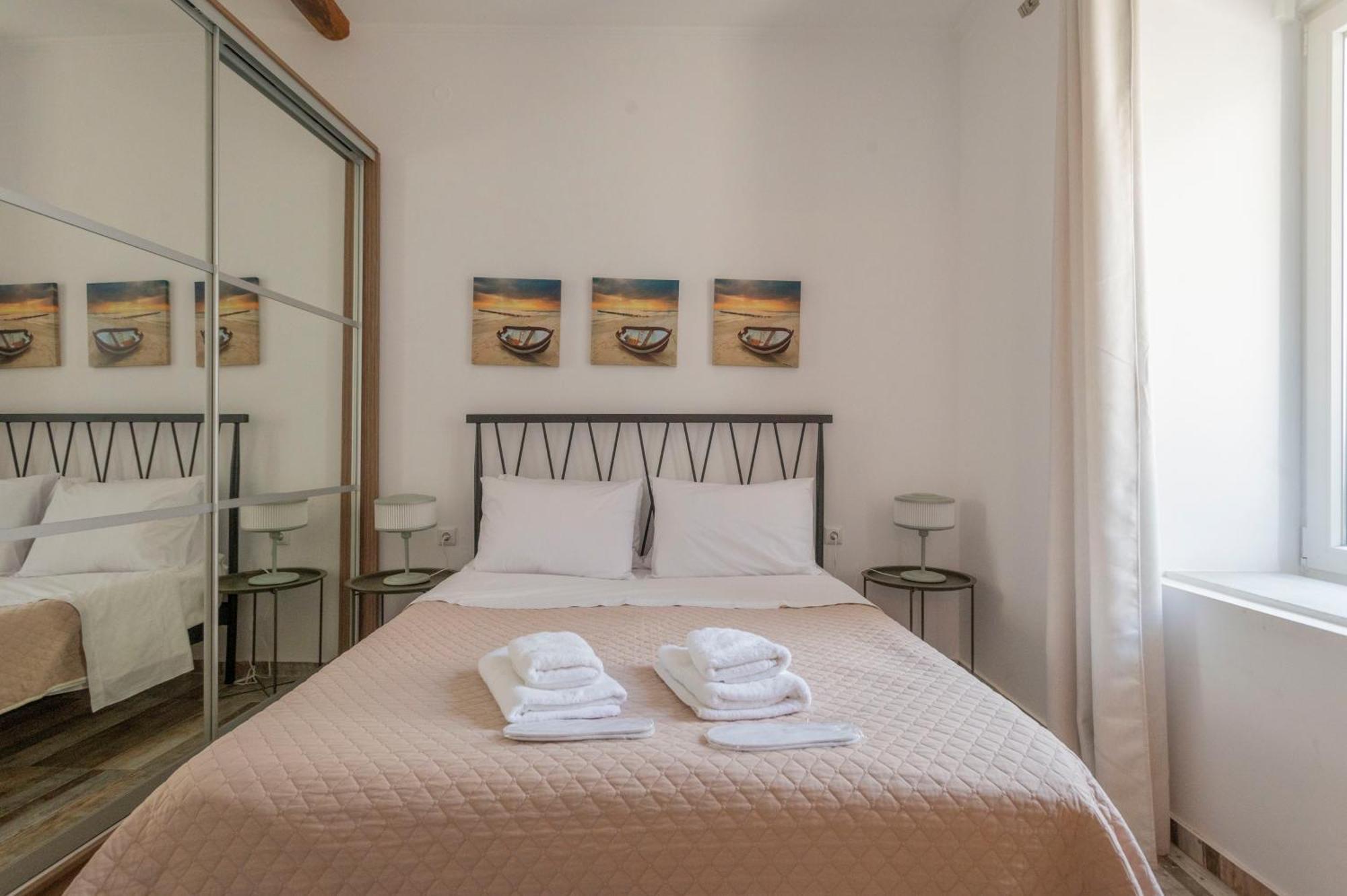 הוילה פילוס Casa In Piazza מראה חיצוני תמונה